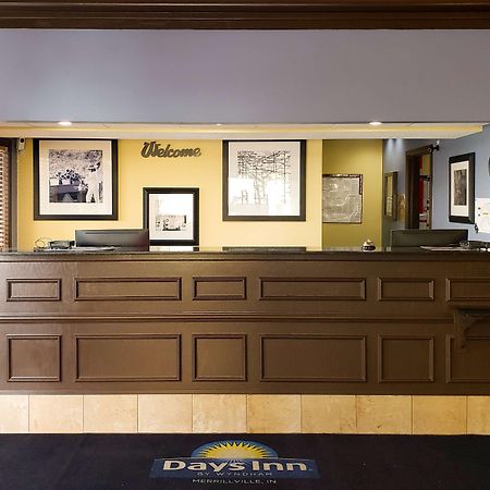 Days Inn & Suites By Wyndham Merrillville Extérieur photo