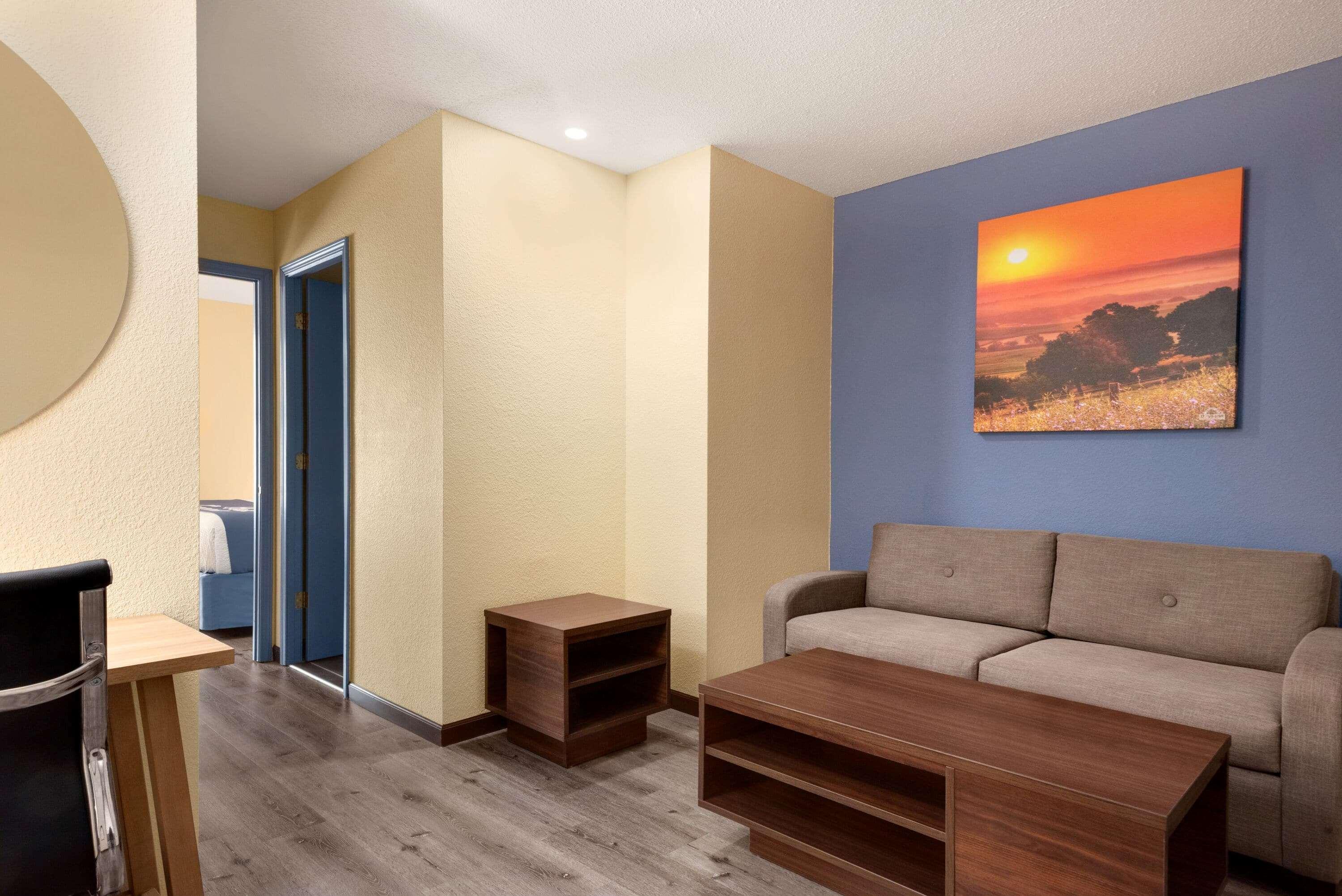 Days Inn & Suites By Wyndham Merrillville Extérieur photo