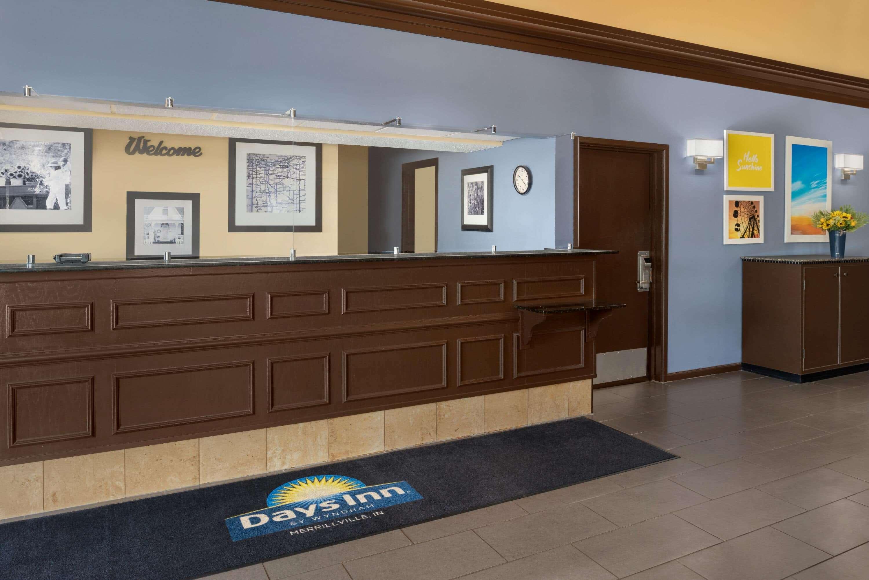 Days Inn & Suites By Wyndham Merrillville Extérieur photo