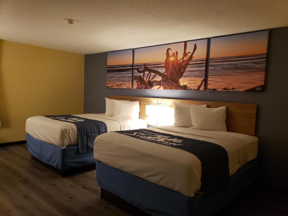 Days Inn & Suites By Wyndham Merrillville Extérieur photo