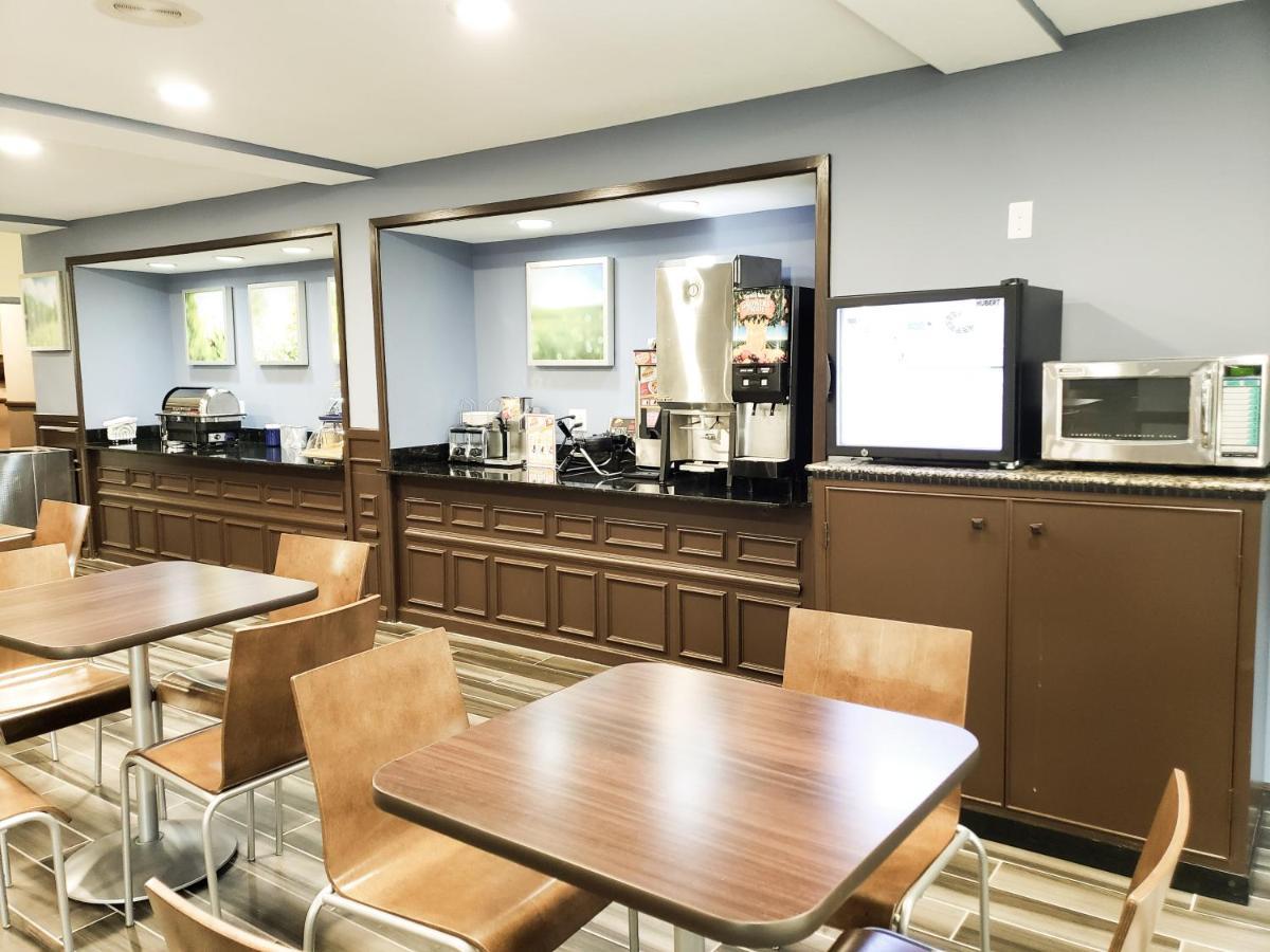 Days Inn & Suites By Wyndham Merrillville Extérieur photo